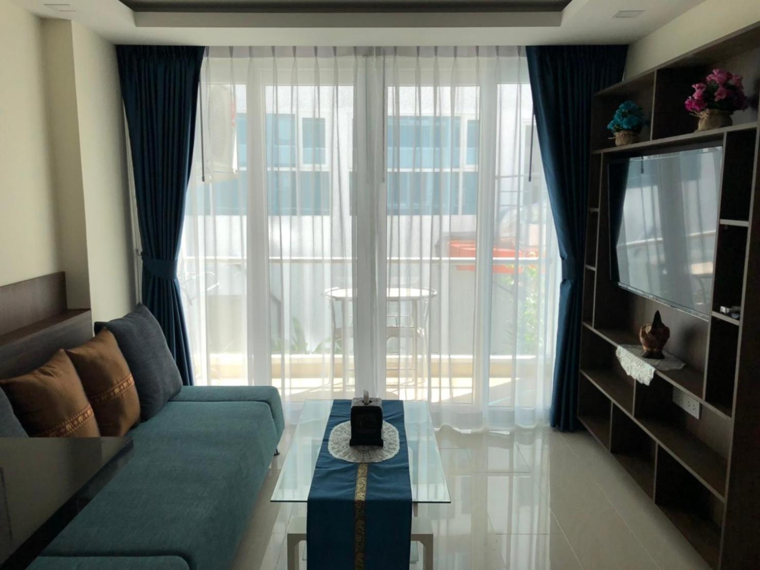 Luxury Business Suits In Grand Avenue By Pattaya City Estates Exterior photo
